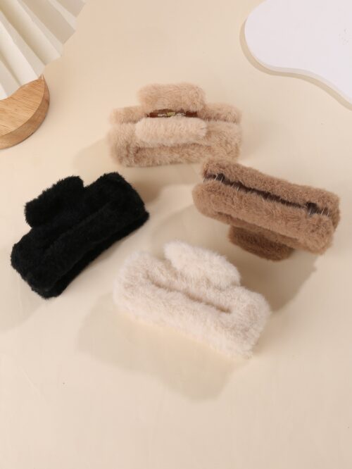 Cute and Fashionable Plush Hair Claws