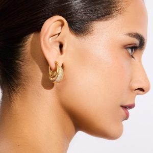 Earrings set with diamonds in gold